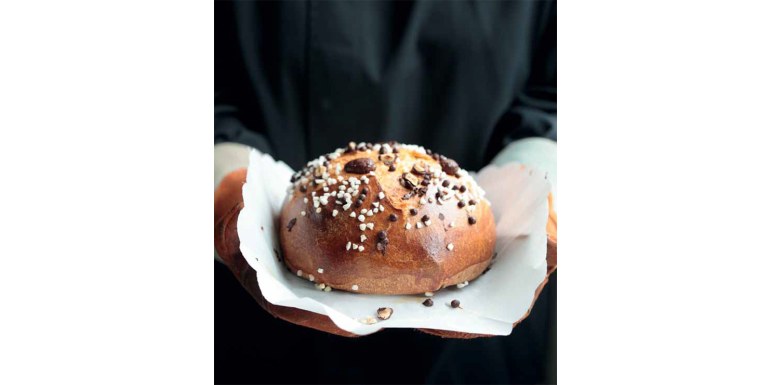 Saint-Génix alle mandorle e nocciole ricoperte di cioccolato