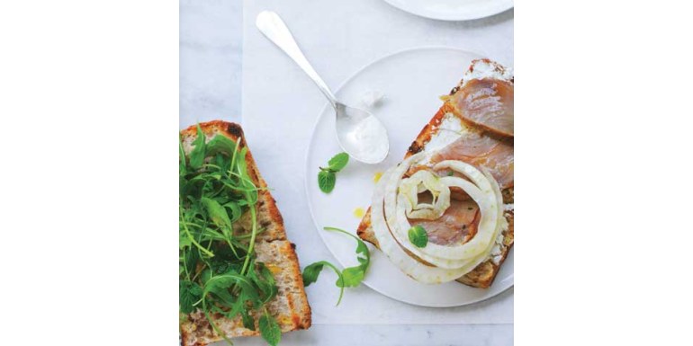 Ciabatta, smoked tuna, fennel and fresh goat cheese - Recipe of the week