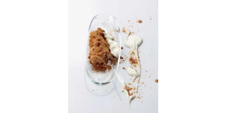 Spuma di yogurt con gelatina di liquirizia salata - ricetta della settimana
