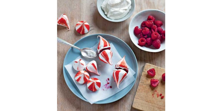 Pavlova a trottola-Lampone-chantilly - Ricetta della settimana