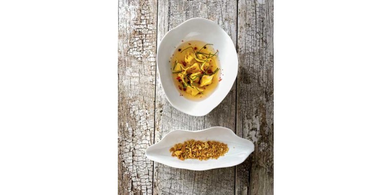 Ravioli di ricotta in brodo istantaneo di pesce - ricetta della settimana