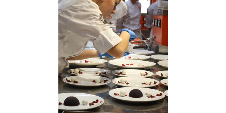 Nuovo corso di alta formazione per pasticcere da ristorazione e d'albergo