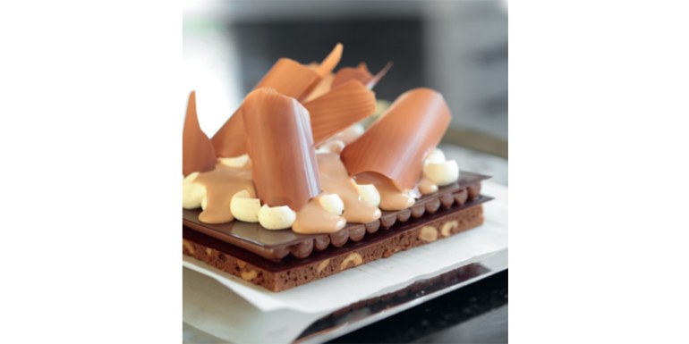 Dolce croccante ai tre cioccolati