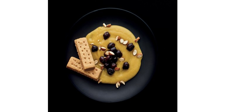 Crema di limone con olive croccanti