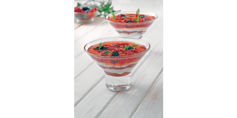 Gelée di frutti di bosco con yogurt