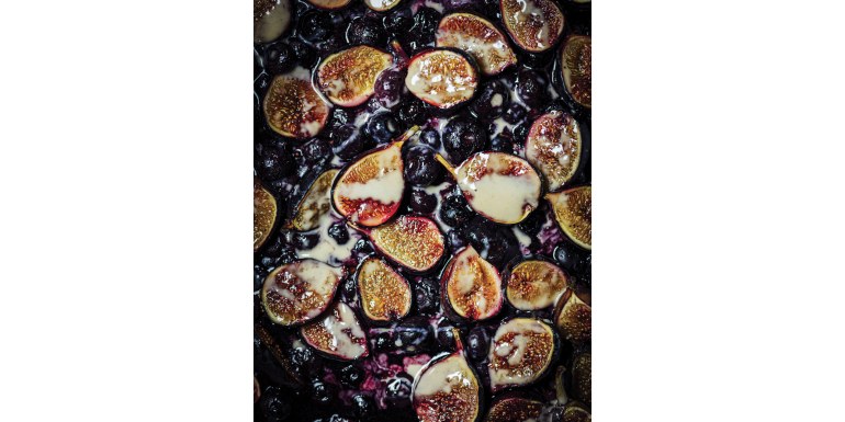 Frutta arrostita con salsa alla tahina, al miso e al caffè